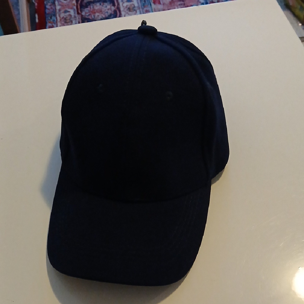 Classic Black Baseball Cap NEW